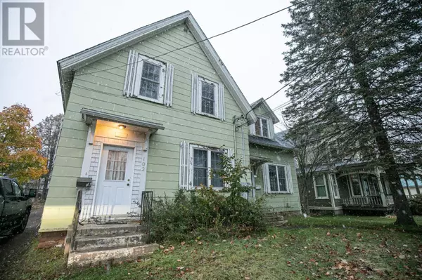 102 Church Street, Amherst, NS B4H3B4