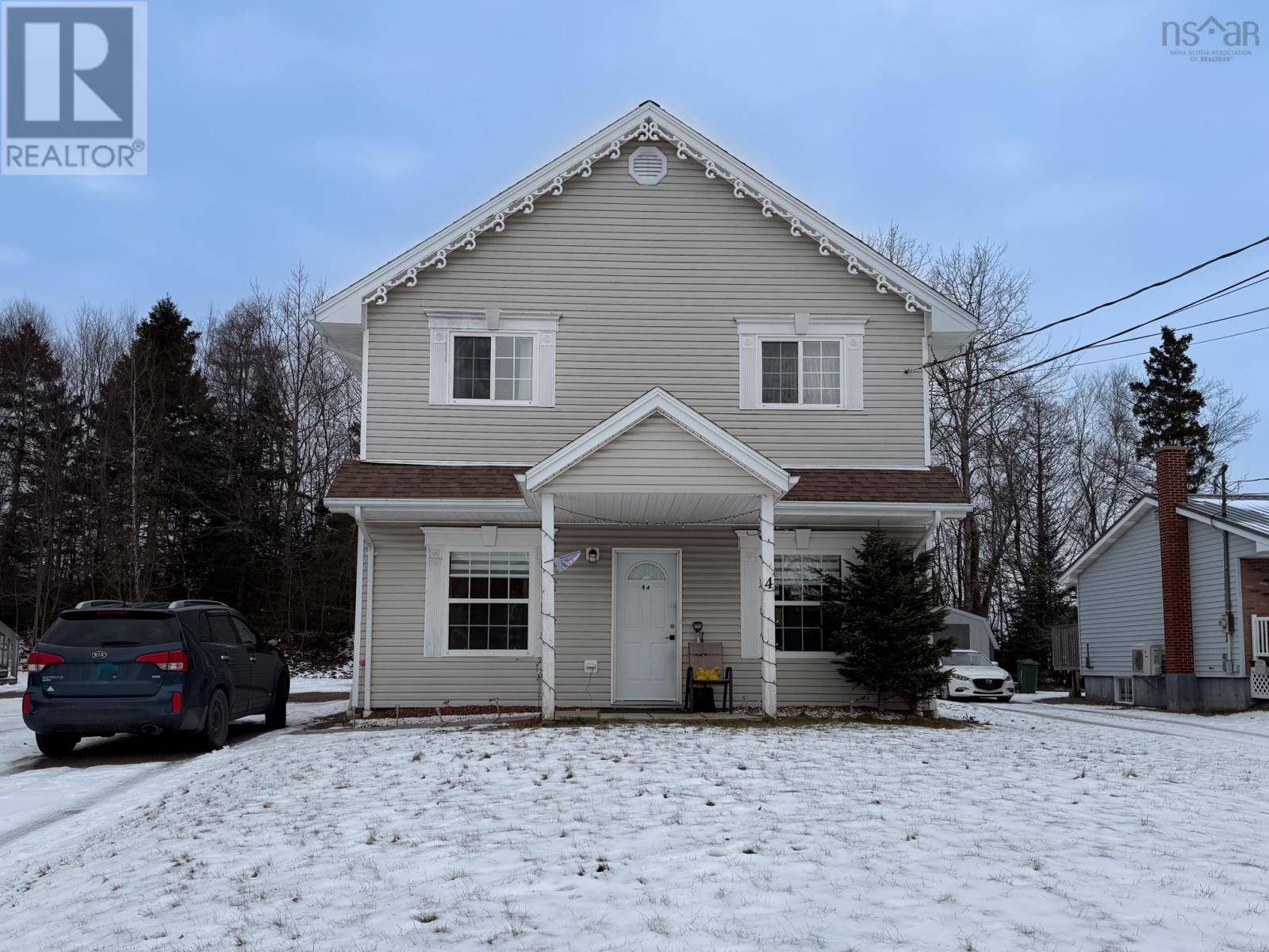 A & B 4 Alana Drive, Truro, NS B2N6P7