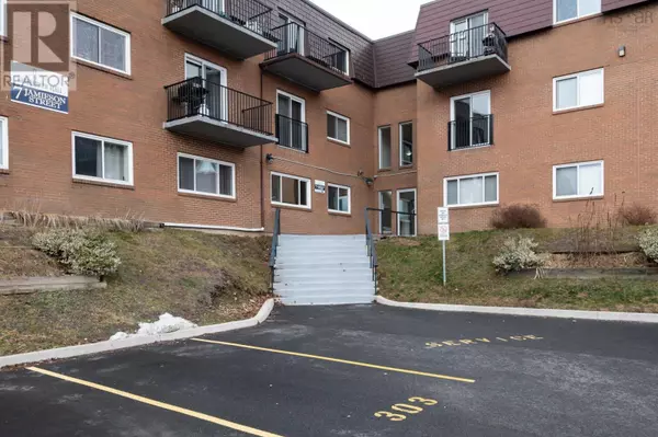 7 Jamieson ST #302, Dartmouth, NS B3A4L2