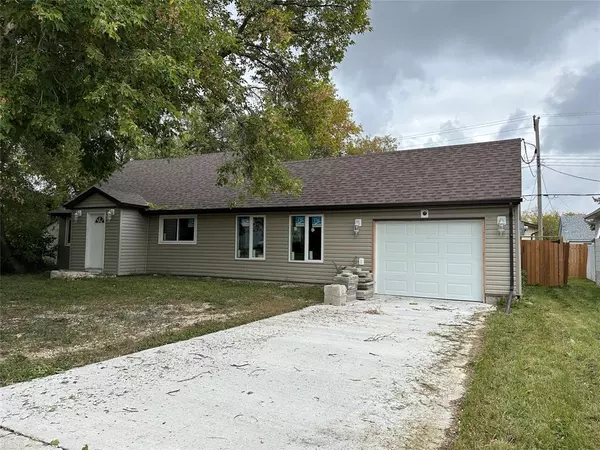 423 Pacific Avenue, Selkirk, MB R1A0P2