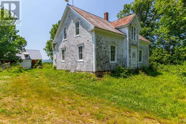 645 Leonard Road, Paradise, NS B0S1R0