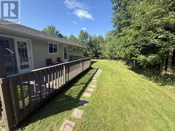 Trenton, NS B0K1X0,111 GRANDVIEW Avenue