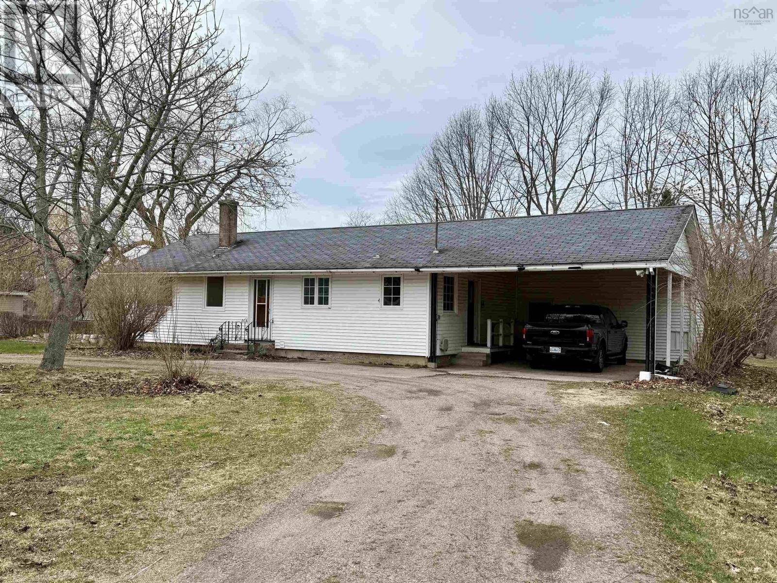 Nictaux, NS B0S1P0,9690 Highway 10