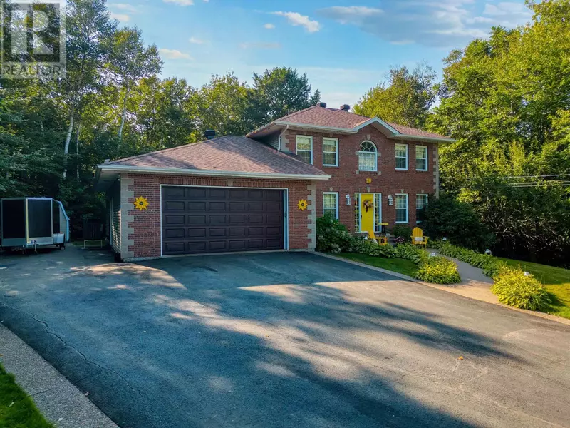 20 Perry Court, Fall River, NS B2T1A4