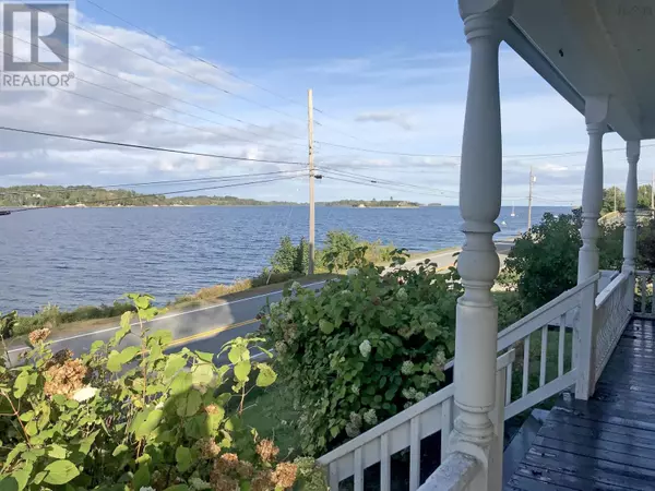 Mahone Bay, NS B0J2E0,997 main Street|9114 Hwy 3