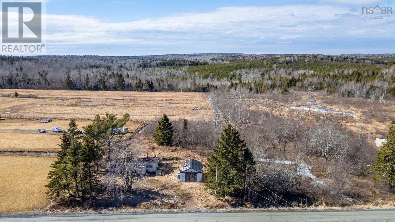 Wyses Corner, NS B0N1Y0,303 Lake Egmont Road