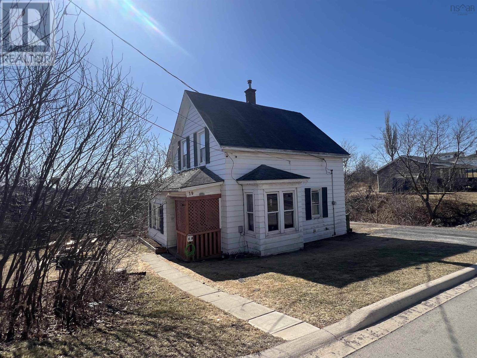 19 Marie Street, Stellarton, NS B0K1S0