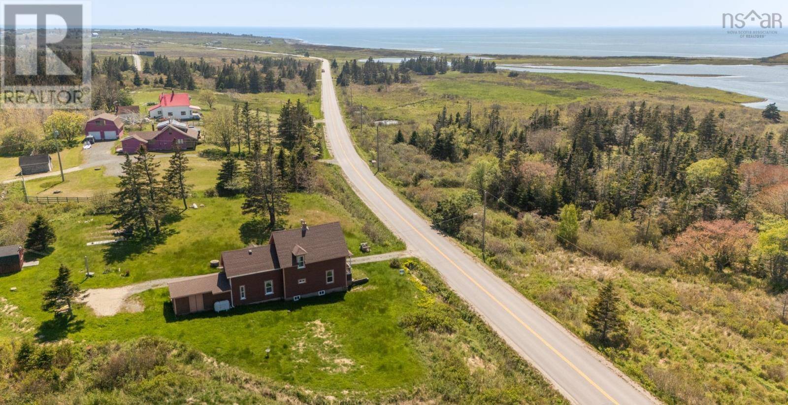 Pembroke, NS B5A5H3,339 Pembroke Road