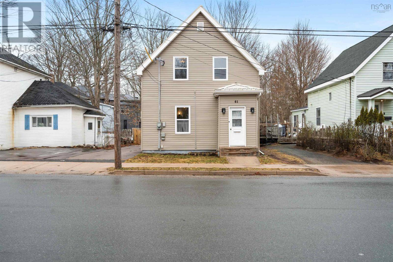61 Victoria Street, Truro, NS B2N1Z2