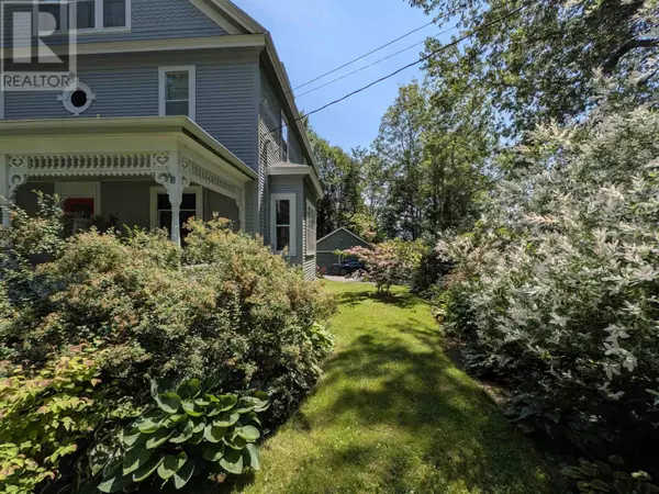 Annapolis Royal, NS B0S1A0,703 Saint George Street
