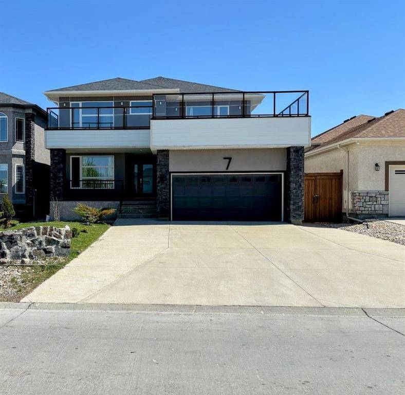 7 Wild Iris Walk, Winnipeg, MB R3X0J9