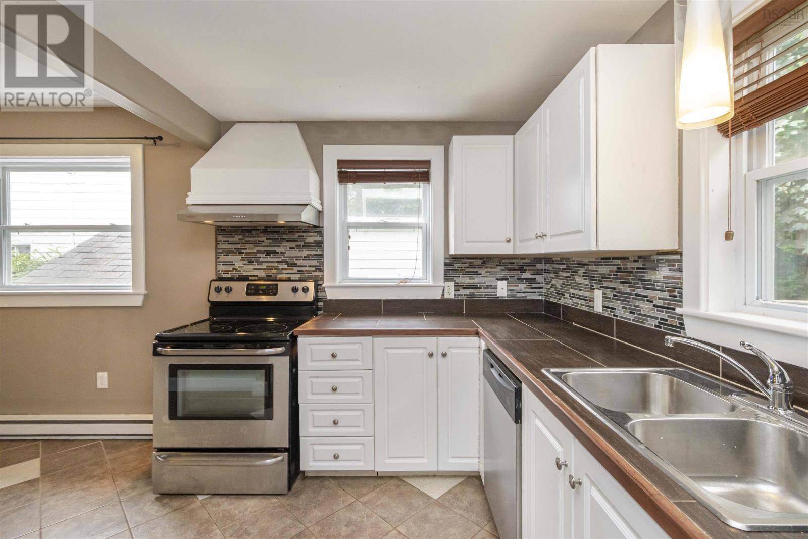 Halifax Peninsula, NS B3K2M9,6029 Wells Street