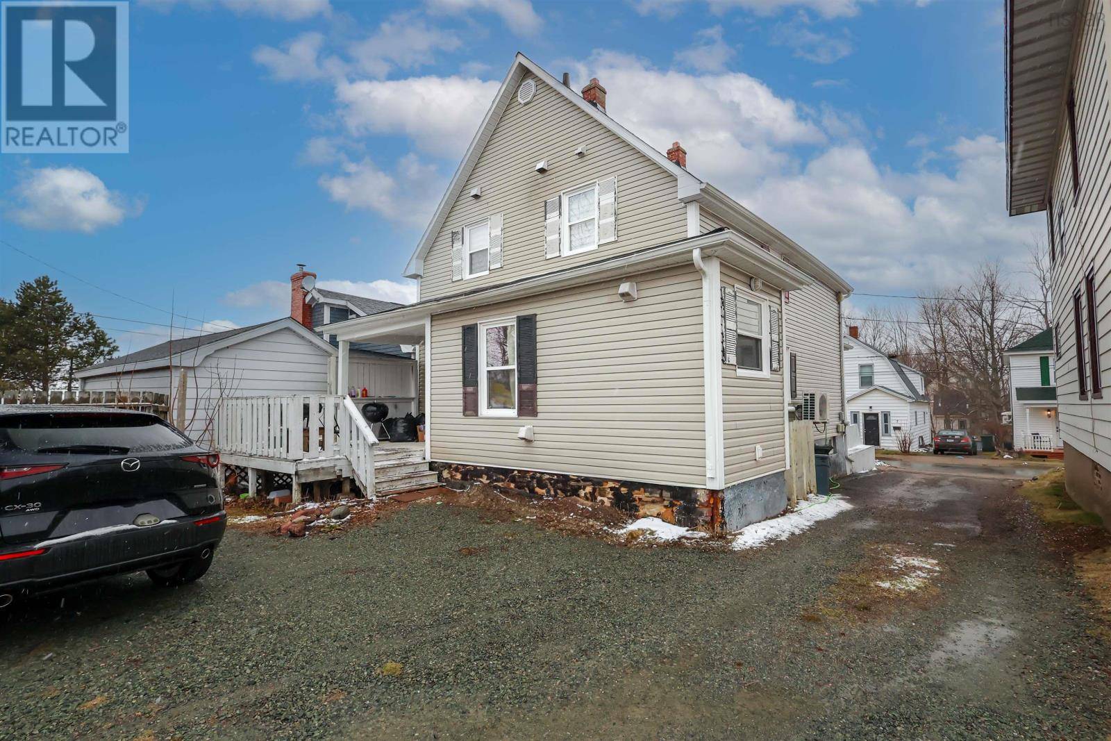 Sydney, NS B1P1E9,8 Campbell Street