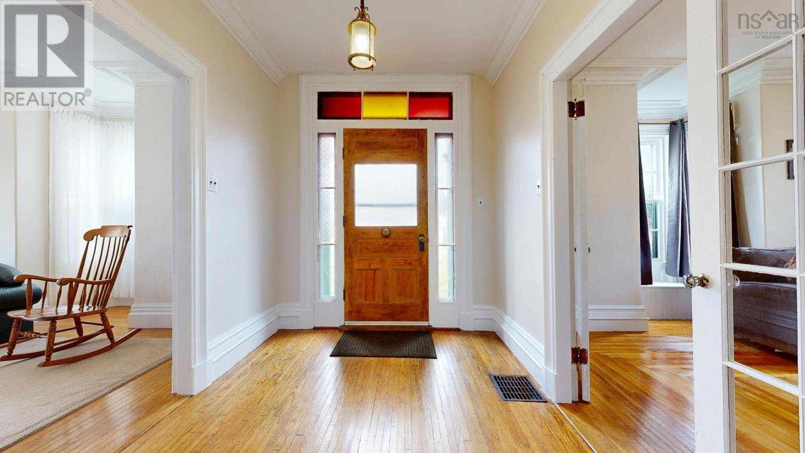 Lockeport, NS B0T1L0,20 North Street