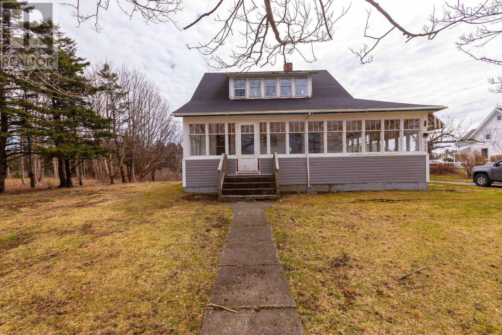 1938 Highway 1, Church Point, NS B0W1M0