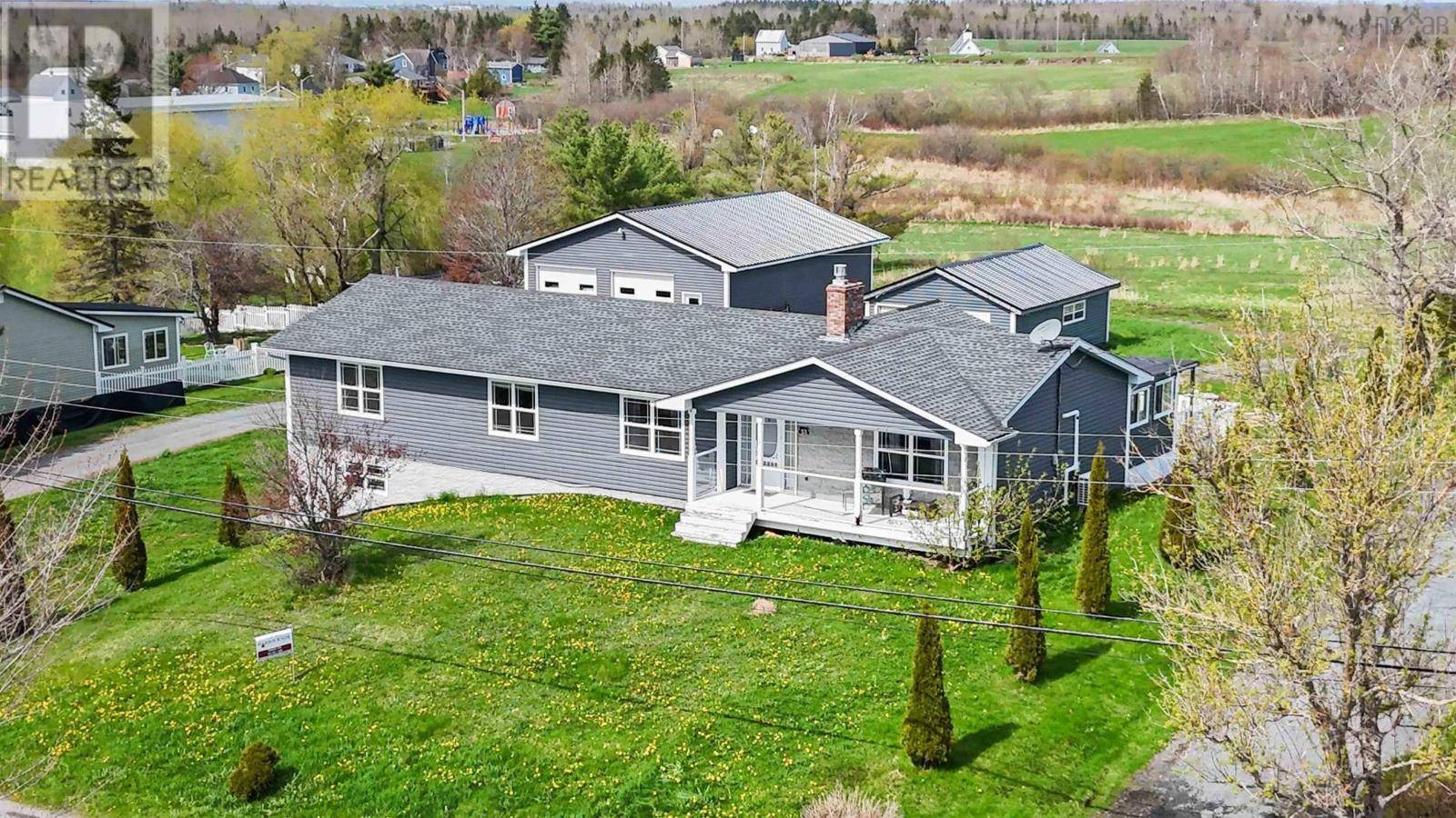 53 Grono Road, Dutch Settlement, NS B2S2H2