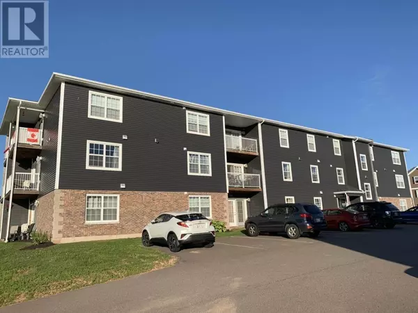 150 Heron Dr.|102-61 Glen Stewart Dr., Stratford, C1B2X8
