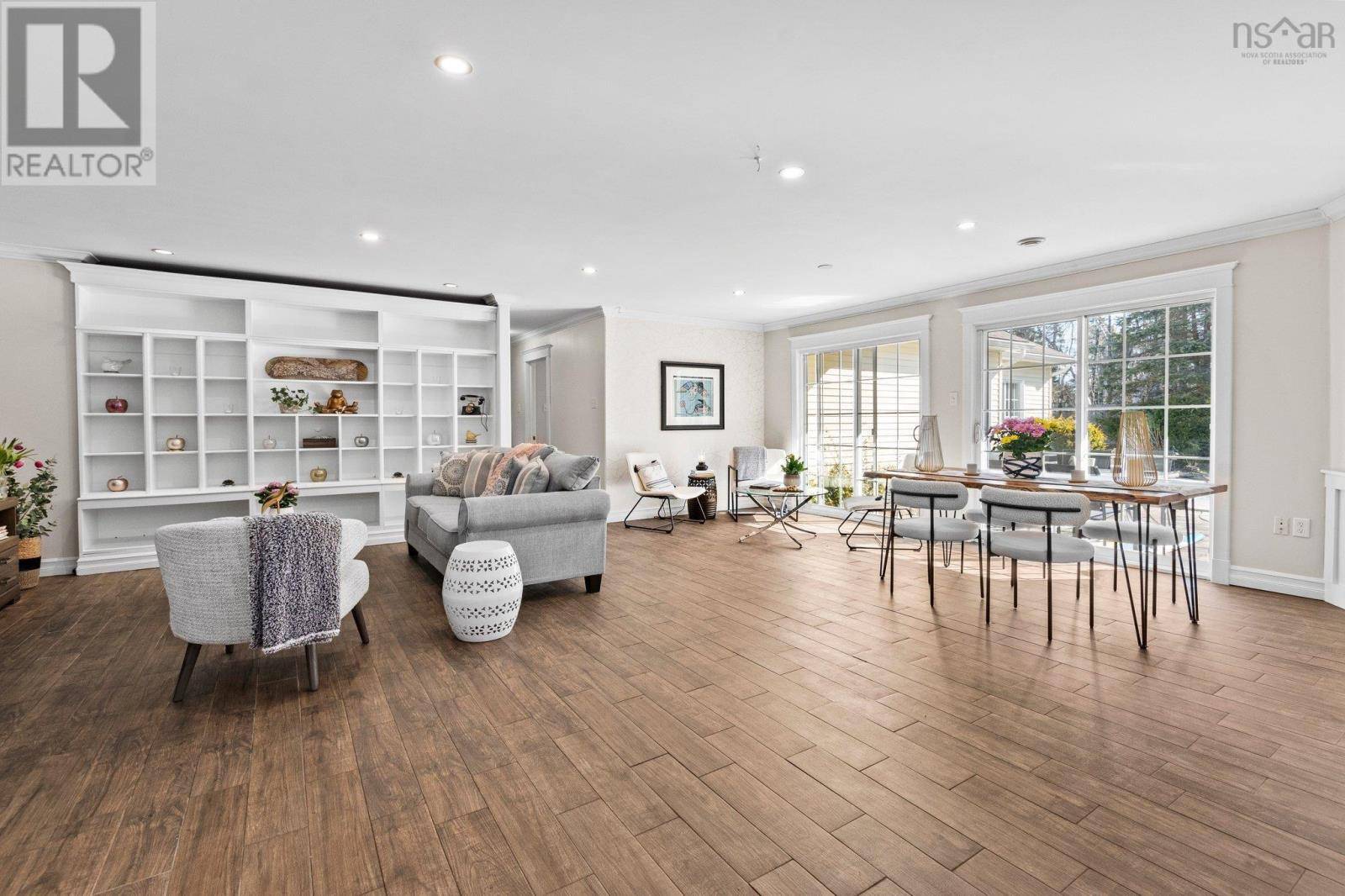 Timberlea, NS B3T1J1,23 GREBE Avenue