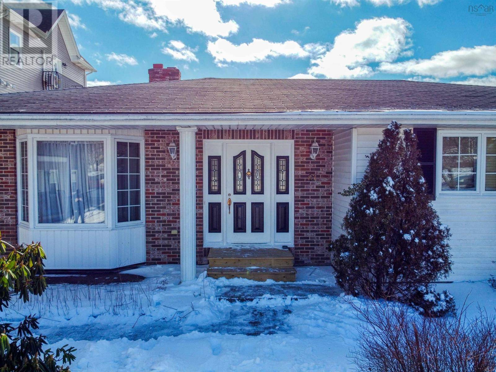 87 Cow Bay Road, Eastern Passage, NS B3G1A3