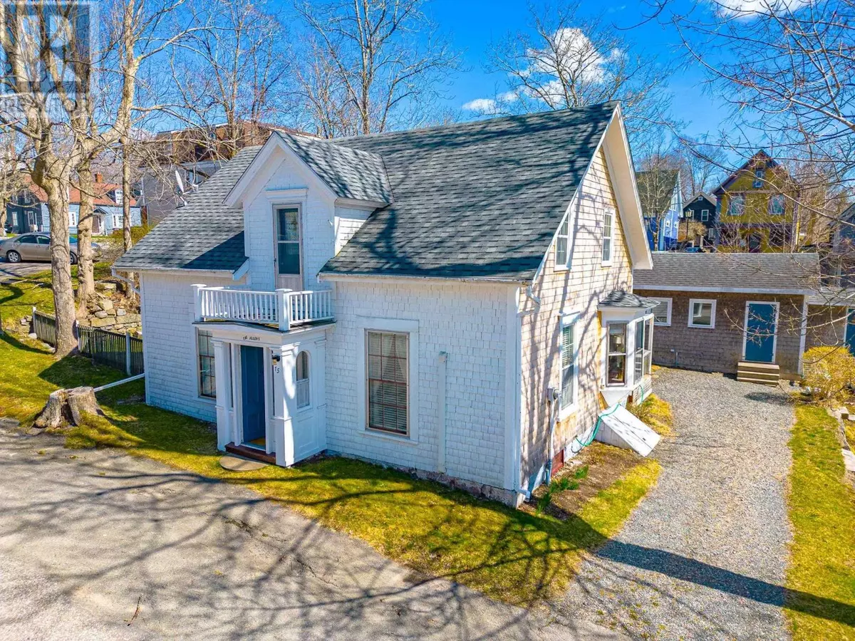 Shelburne, NS B0T1W0,15 John Street