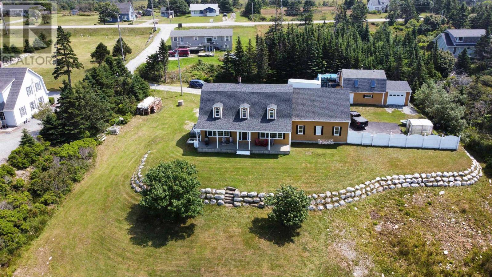 Centreville, NS B0W2G0,850 330 Highway