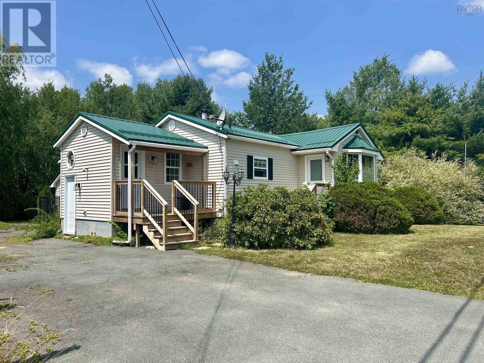 Lantz, NS B2S1Y8,1308 Highway 2