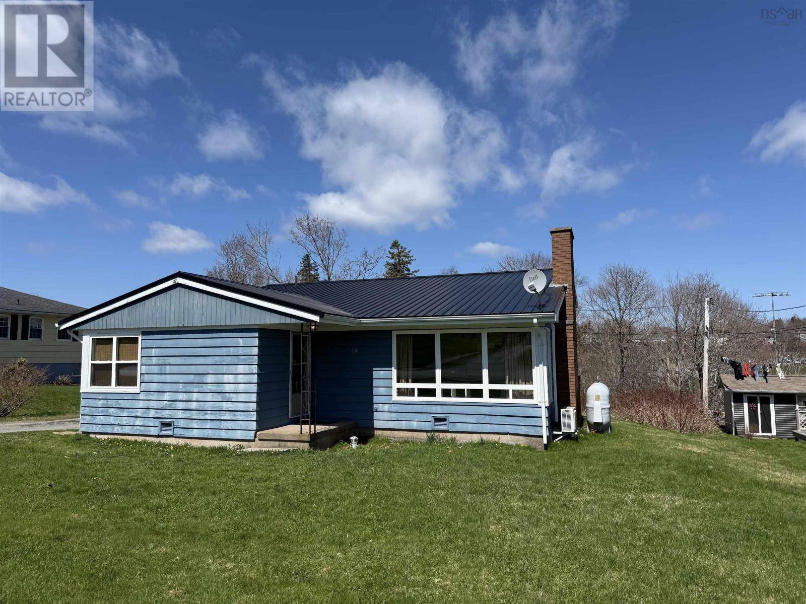 Antigonish, NS B2G1L9,68 Archie Street