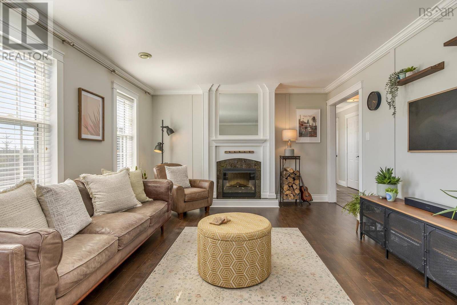 East Lawrencetown, NS B2Z1T4,289 Leslie Road