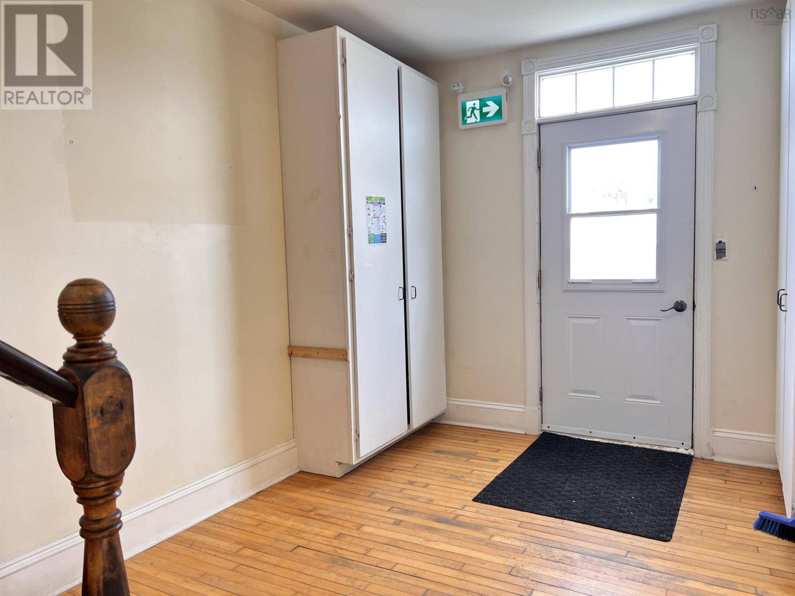Lockeport, NS B0T1W0,6 Beech Street