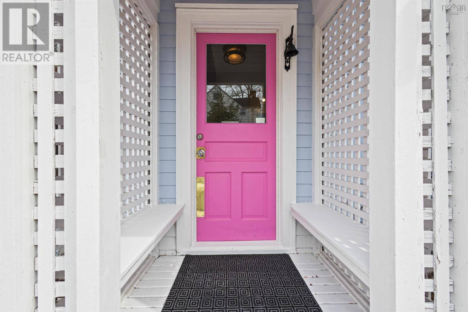 Chester, NS B0J1J0,89&93 Queen Street