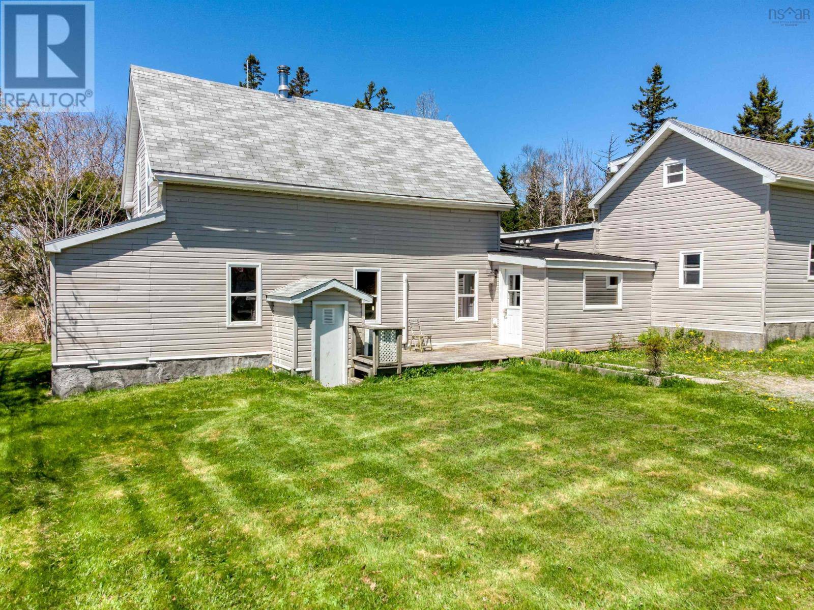 Musquodoboit Harbour, NS B0J2L0,8577 Highway 7