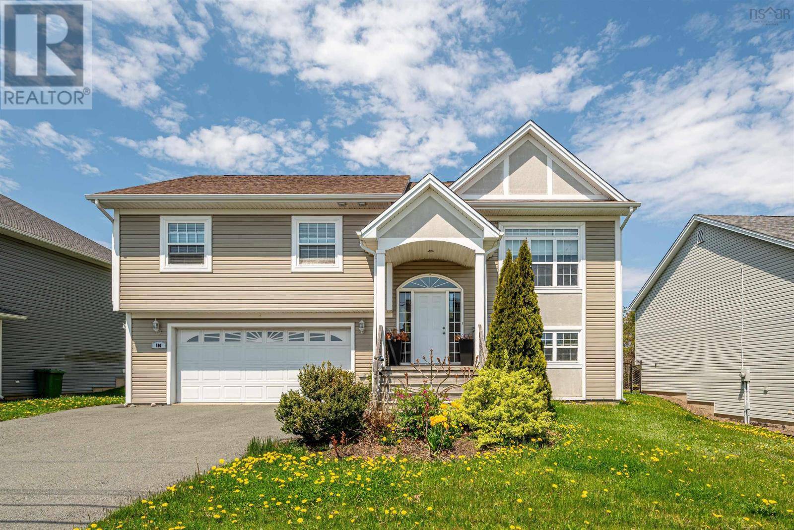 810 Basinview Drive, Bedford, NS B4A3N4