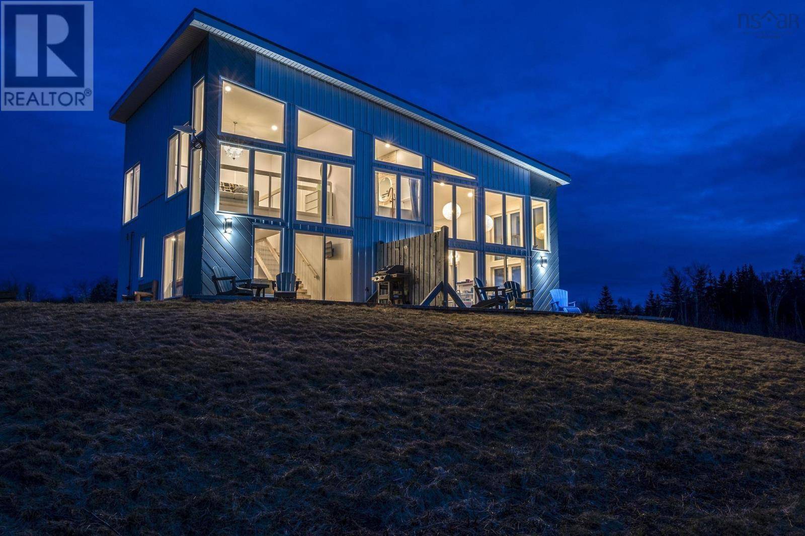 Harbourville, NS B0P1E0,83/85 Russia Road