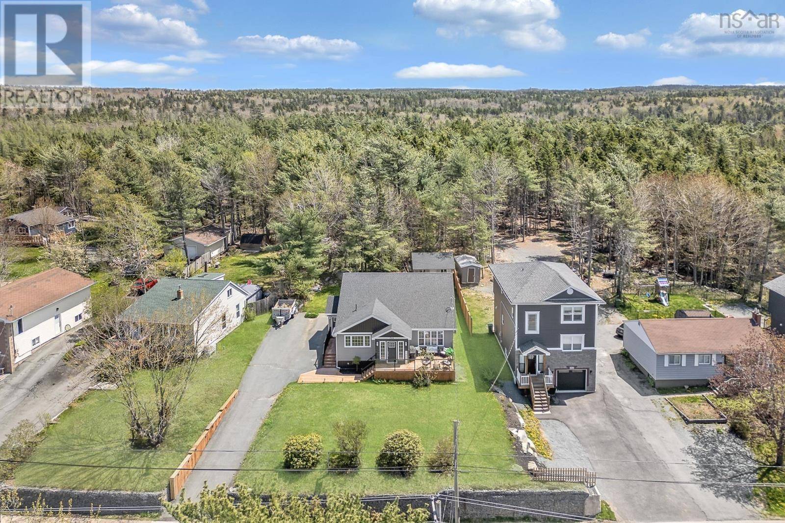 704 Waverley Road, Dartmouth, NS B2X2G4