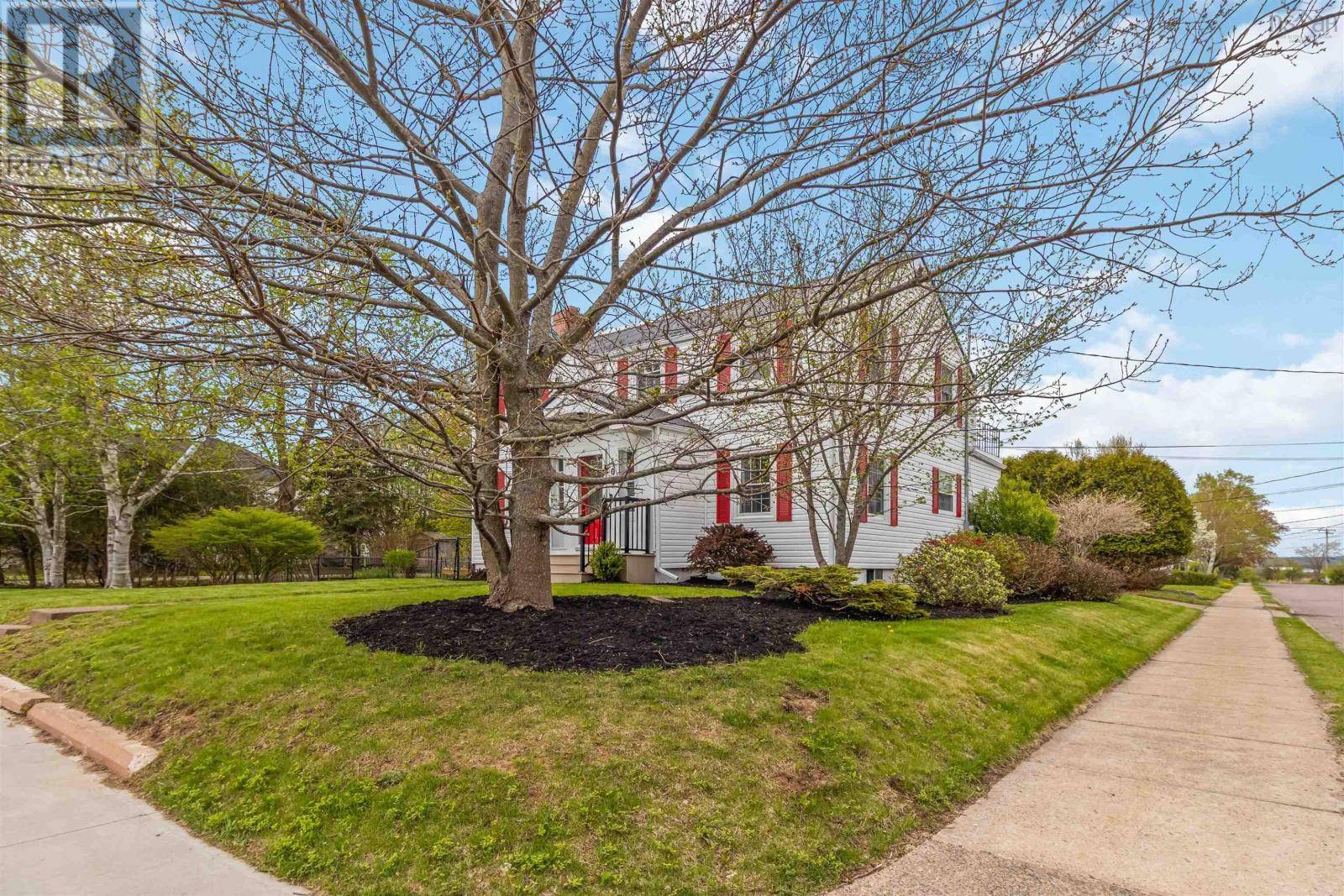 Truro, NS B2N1L9,401 Robie Street