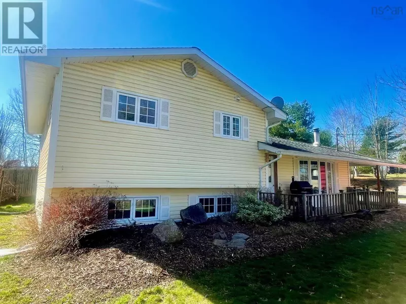 100 Old Northwest Road, Fauxburg, NS B0J2C0