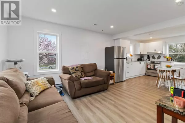 Middle Sackville, NS B4E1T1,80/82 First Street
