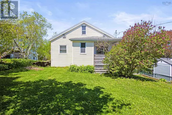 113 Rosedale Avenue, Halifax, NS B3N2P6