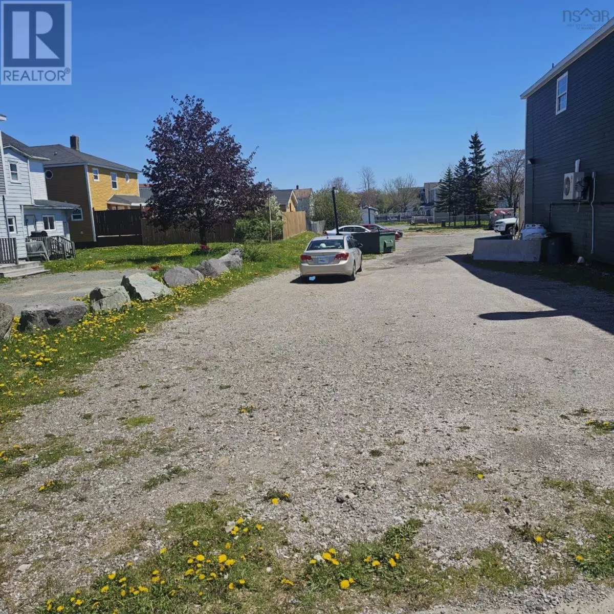 Sydney, NS B1N1J4,730 Victoria Road