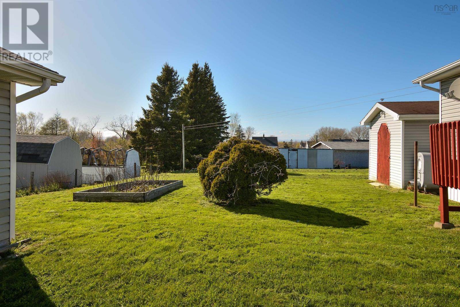 Sydney Mines, NS B1V1N5,104 Butts Street