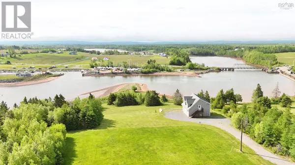 98 King Lothar Drive, Barrachois, NS B0K1V0