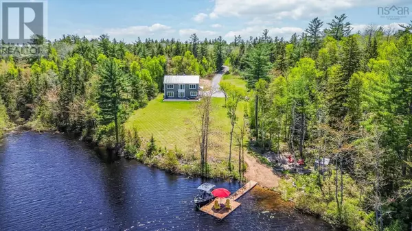 672 Loon Lake Drive, Lake Paul, NS B0P1C0