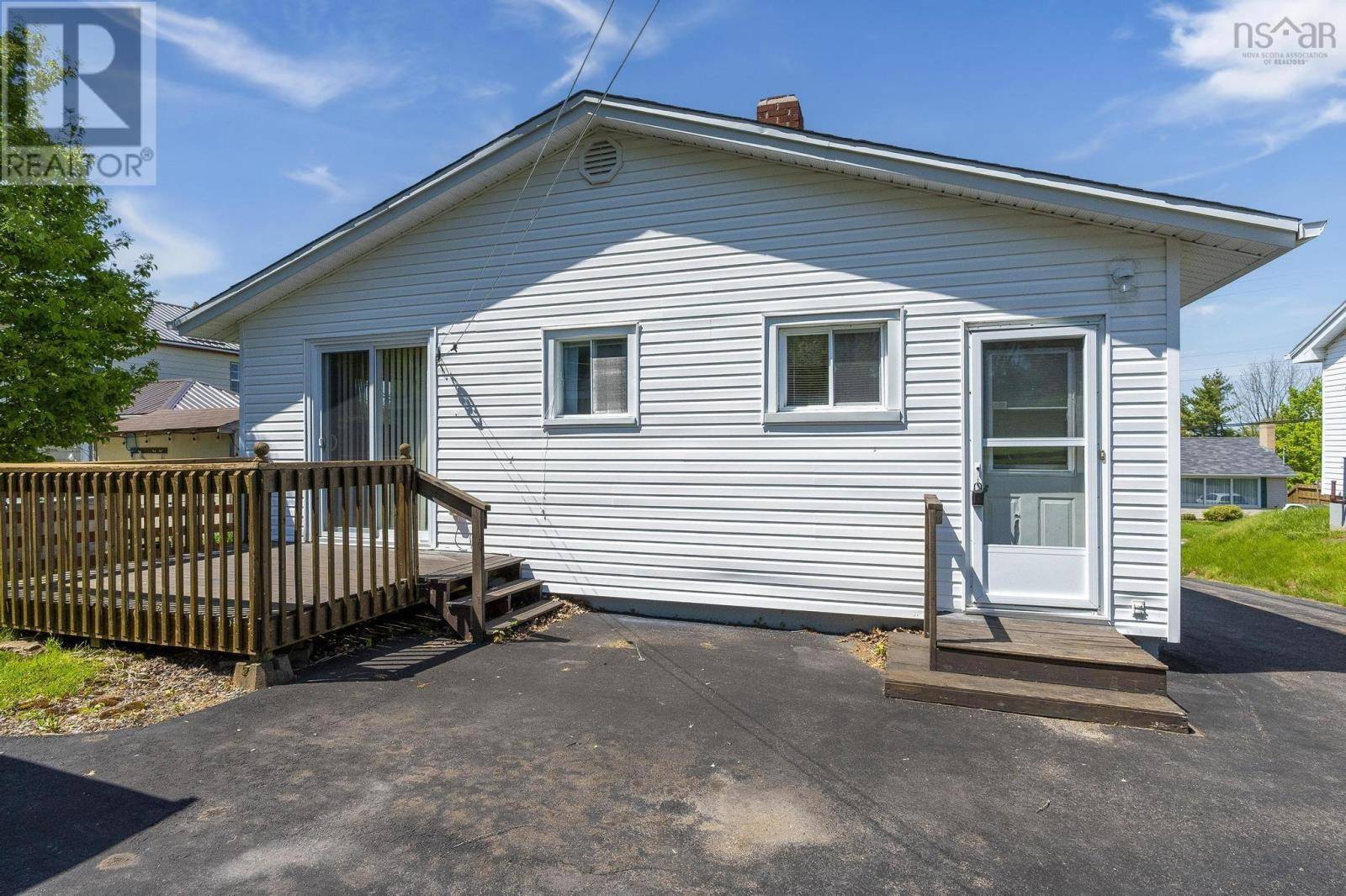 Truro, NS B2N2M2,10 Barrow Street