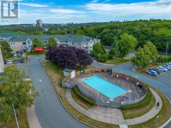 83 Kearney Lake RD #209, Halifax, NS B3M4E6