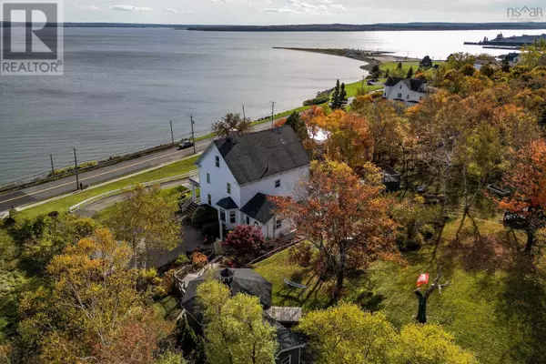 North Sydney, NS B2A1E2,516 Purves Street