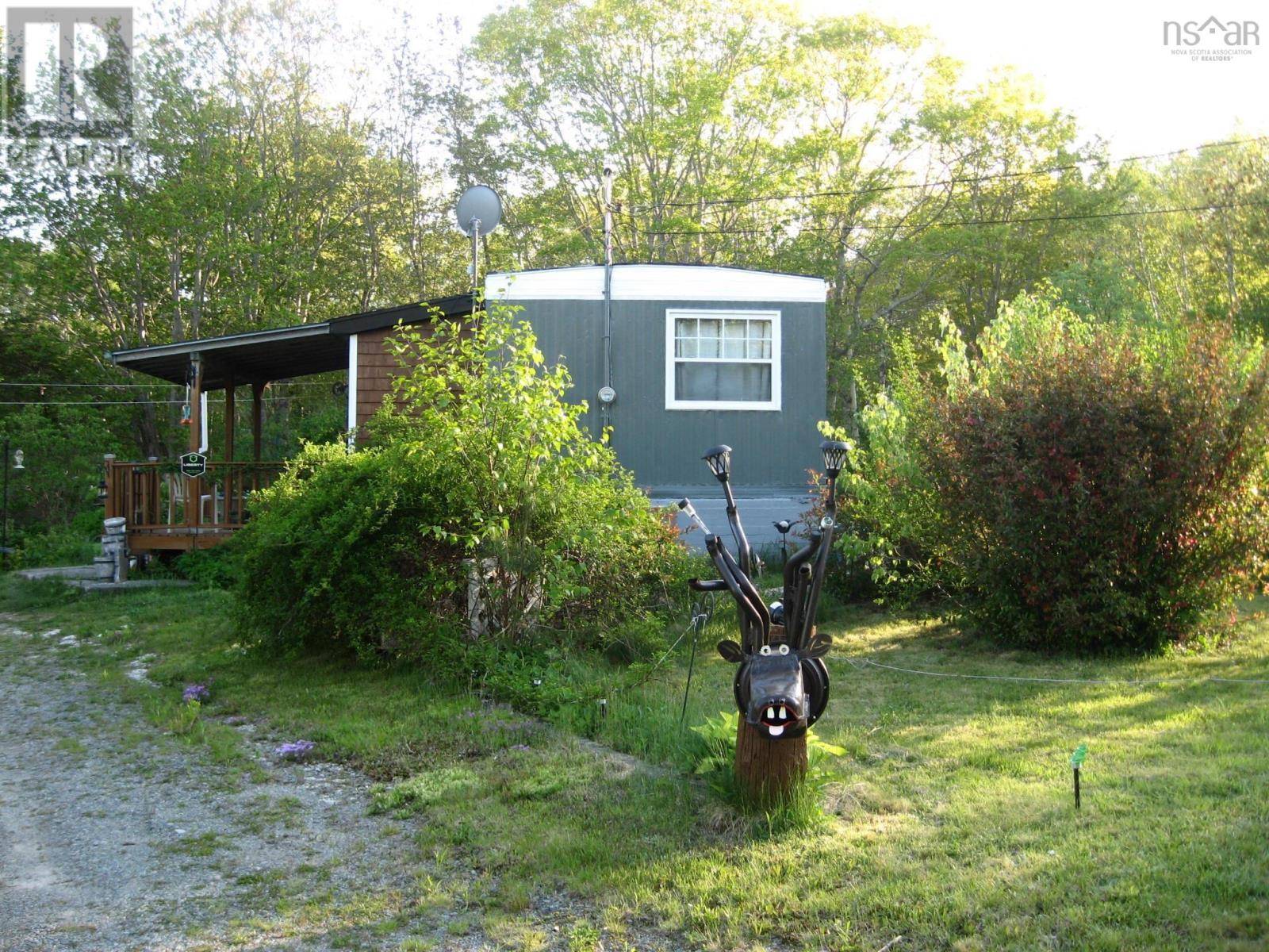 22 M Smith Road, White Point, NS B0T1K0