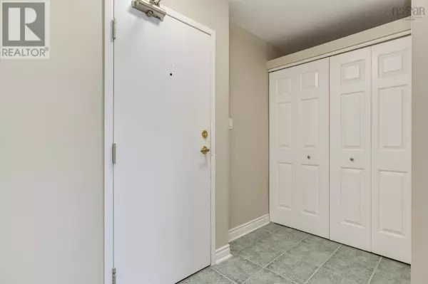 Cole Harbour, NS B2V2C7,64 Cumberland DR #205