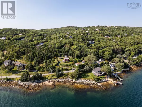 293 Hillside Drive, Boutiliers Point, NS B3Z1W9
