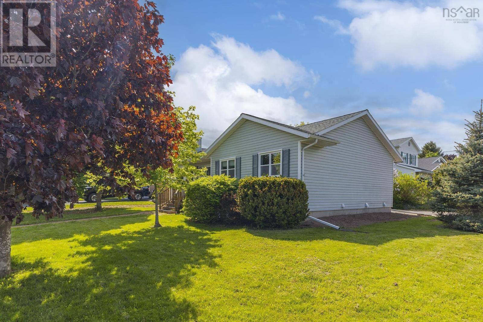Antigonish, NS B2G2Y9,20 Centennial Drive