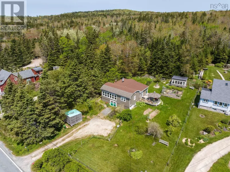 9199 St Margarets Bay Road, Queensland, NS B0J1T0